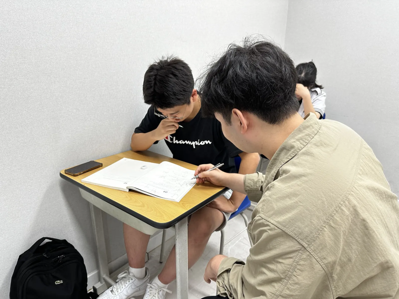 임프라수학학원 내부 전경 및 학습 공간